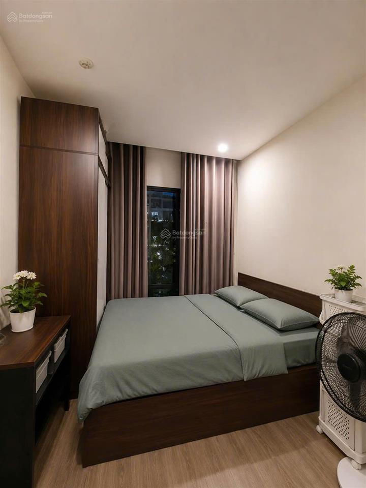 Bán căn hộ cc vinhomes ocean park gia lâm, 2,35 tỷ, 43m2, view đẹp, hot!