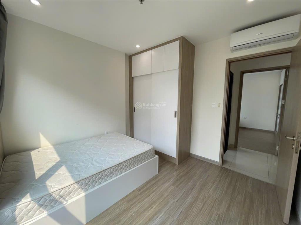 Bán cc tại vinhomes ocean park gia lâm, 3,95 tỷ, 75m2, hàng hiếm tại giá tốt
