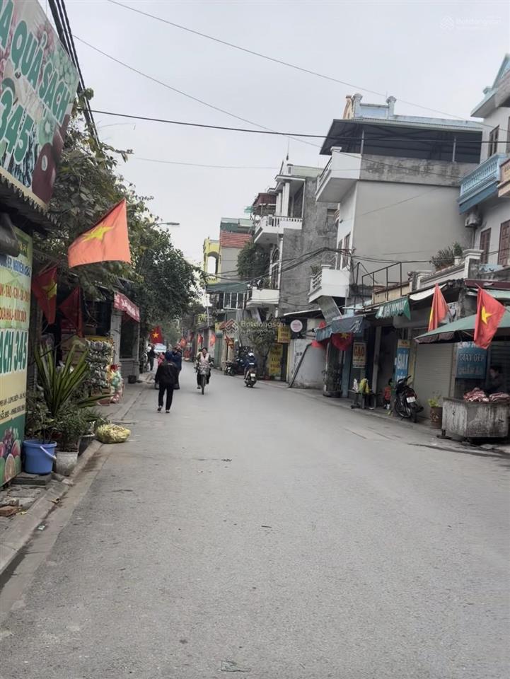 Hơn 5 tỷ thượng thanh  ô tô đỗ cổng  lô góc  42m2 mt trên 4m  0961 206 ***