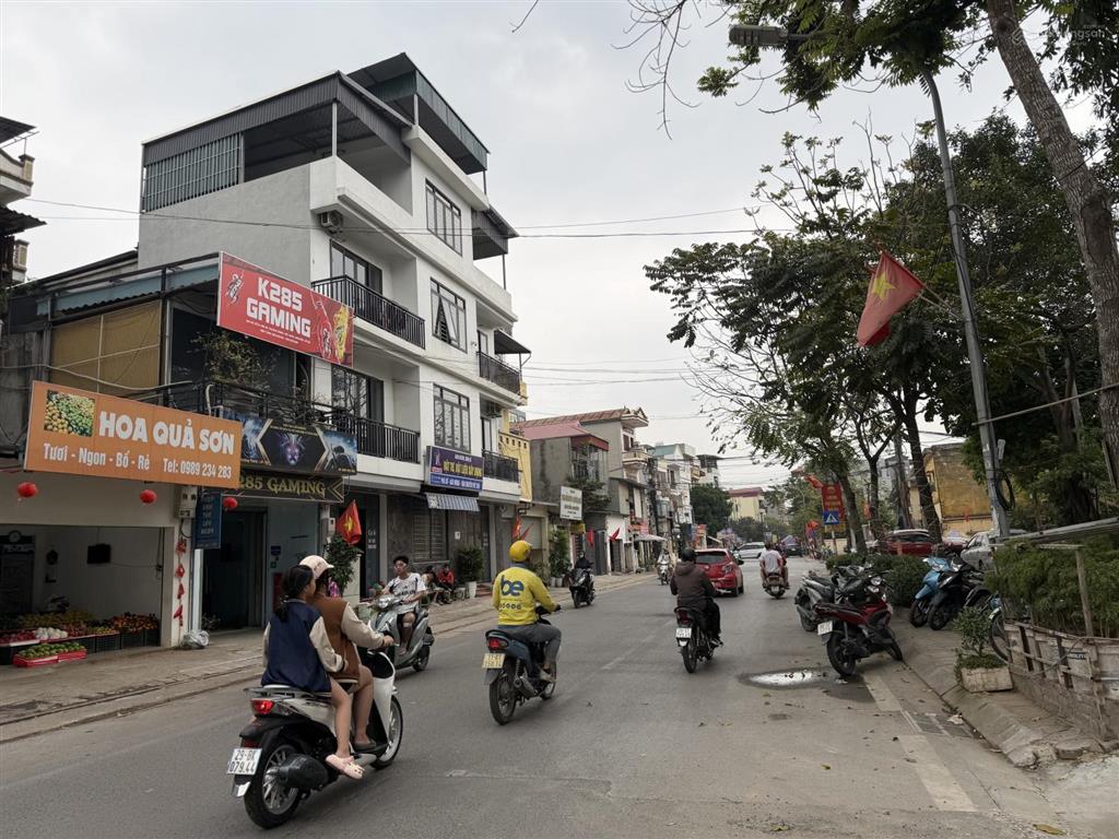 Thượng thanh  ngõ thông  ô tô đỗ 2 đầu  nhà lô góc dân xây  35m2 x 4t, 3 ngủ hơn 6 tỷ