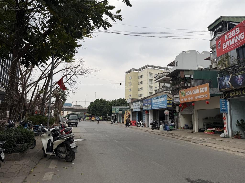 Thượng thanh  ngõ thông  ô tô đỗ 2 đầu  nhà lô góc dân xây  35m2 x 4t, 3 ngủ hơn 6 tỷ