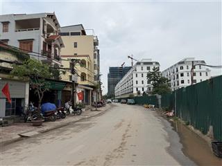 Bán đất tặng nhà mặt ngõ 90 gia quất  đường 13,5m, vỉa hè đối diện cc noxh long châu  72m2  7 tỷ