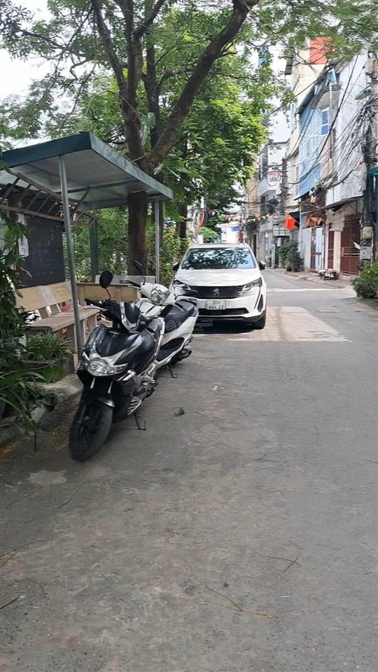 Thượng thanh  phân lô  lô góc  kinh doanh  2 làn ô tô tránh  view hồ  53m2 mt 5m  12 tỷ