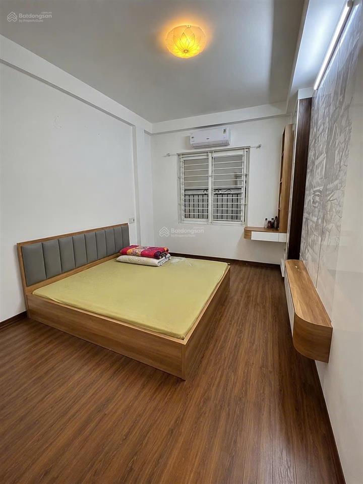 Thượng thanh nhà dân xây lô góc  ngõ thông vf3  ô tô dừng đỗ ngày đêm cách 50m35m2 x 4t  6 ty