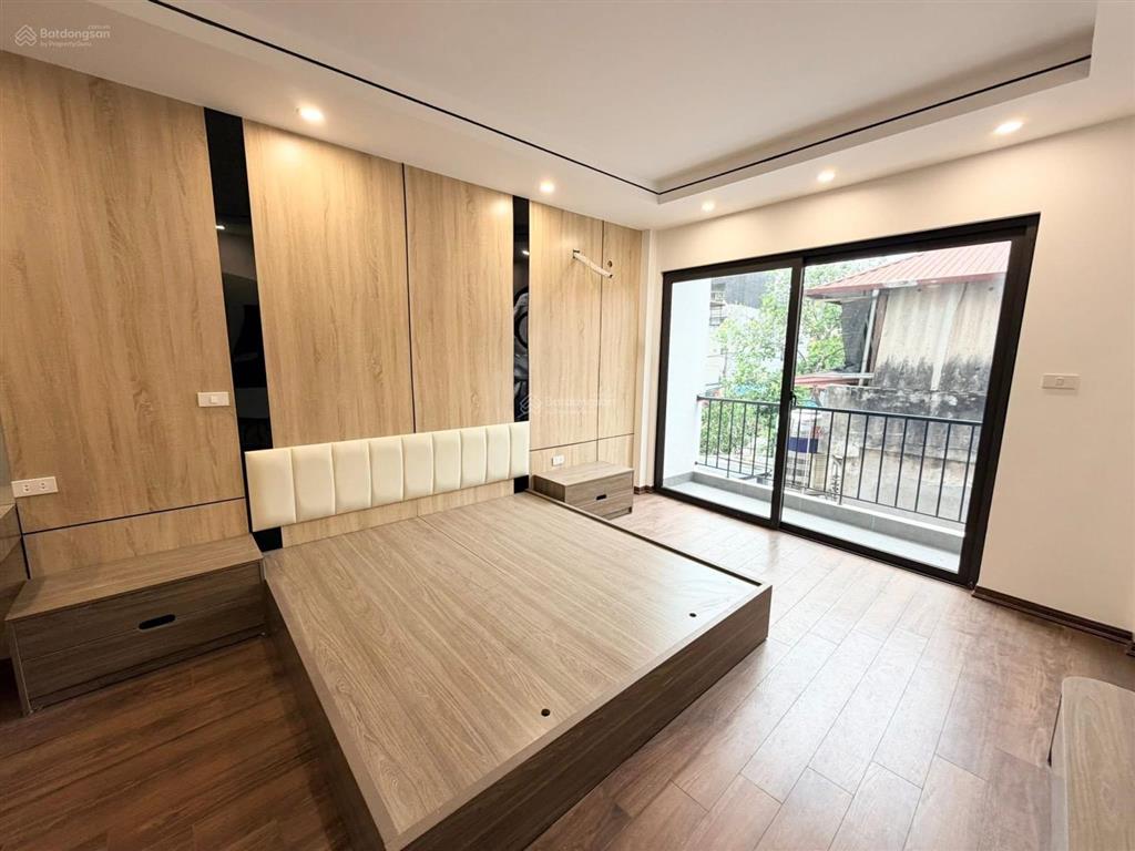 Gia quất  mặt ngõ  nhà xây mới  sát ô tô  cạnh khu himlam  38m2 x5t  8 tỷ