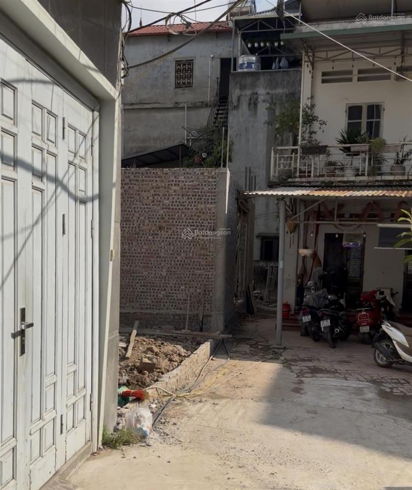 Ngọc thụy  ô tô đỗ cửa  đất 50m2 mt 4m  ngõ thông  gần mipec long biên  giá nhỉnh 8 tỷ