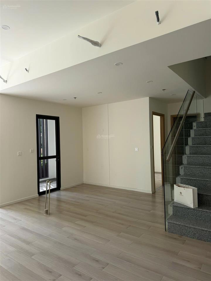 Căn hộ duplex 2 tầng 4pn masteri centre point 165m²  chỉ 12.3 tỷ
