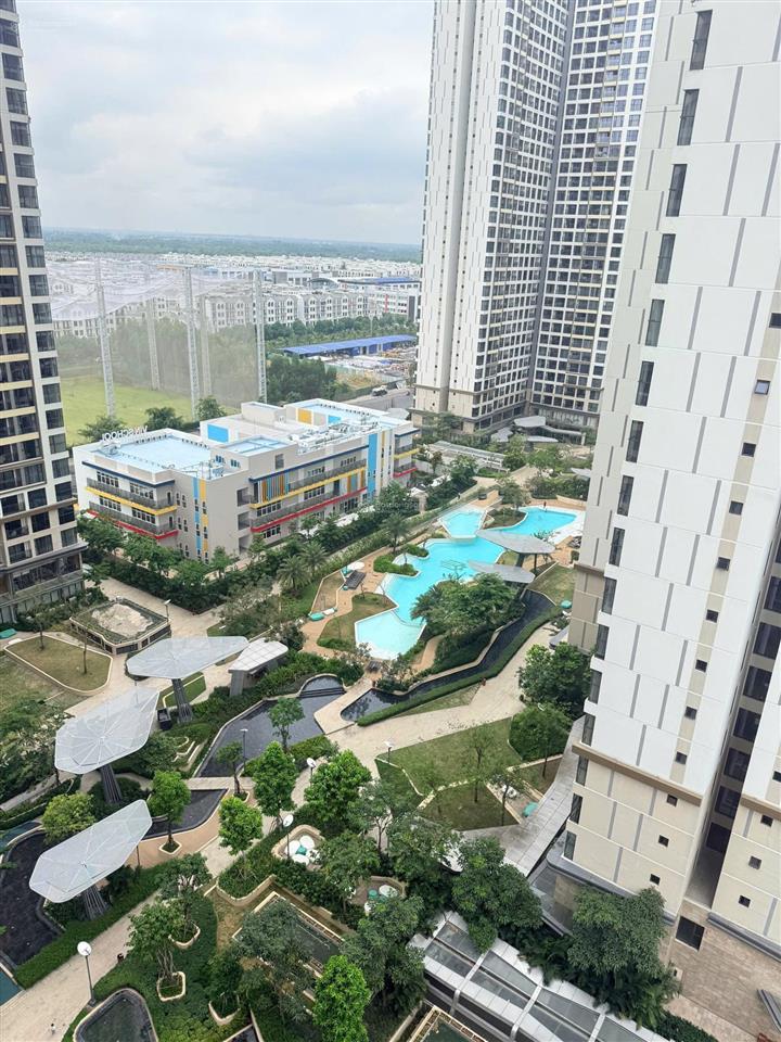 Căn góc 74m² masteri centre point view nội khu  full nội thất  chỉ 4.55 tỷ all in