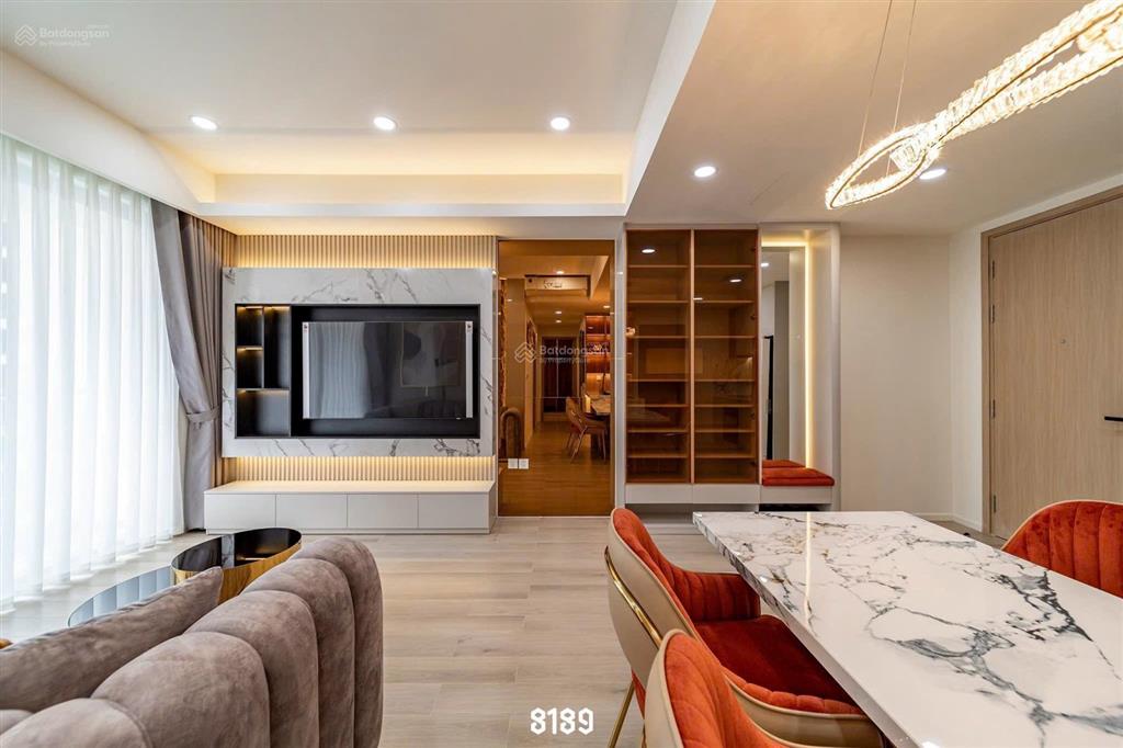 Bán lỗ | 2pn căn góc lumiere boulevard 4.7 tỷ view nội khu  full nội thất  sẵn sổ