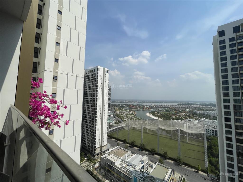 2pn căn góc masteri centre point view công viên 36ha  5 tỷ sẵn sổ không vay  nhà mới 100%
