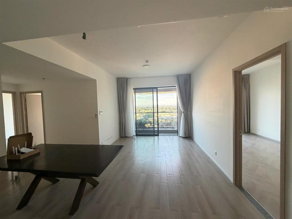 Siêu hiếm! 3pn lumiere boulevard view trực diện công viên 36ha  chỉ 6.5 tỷ