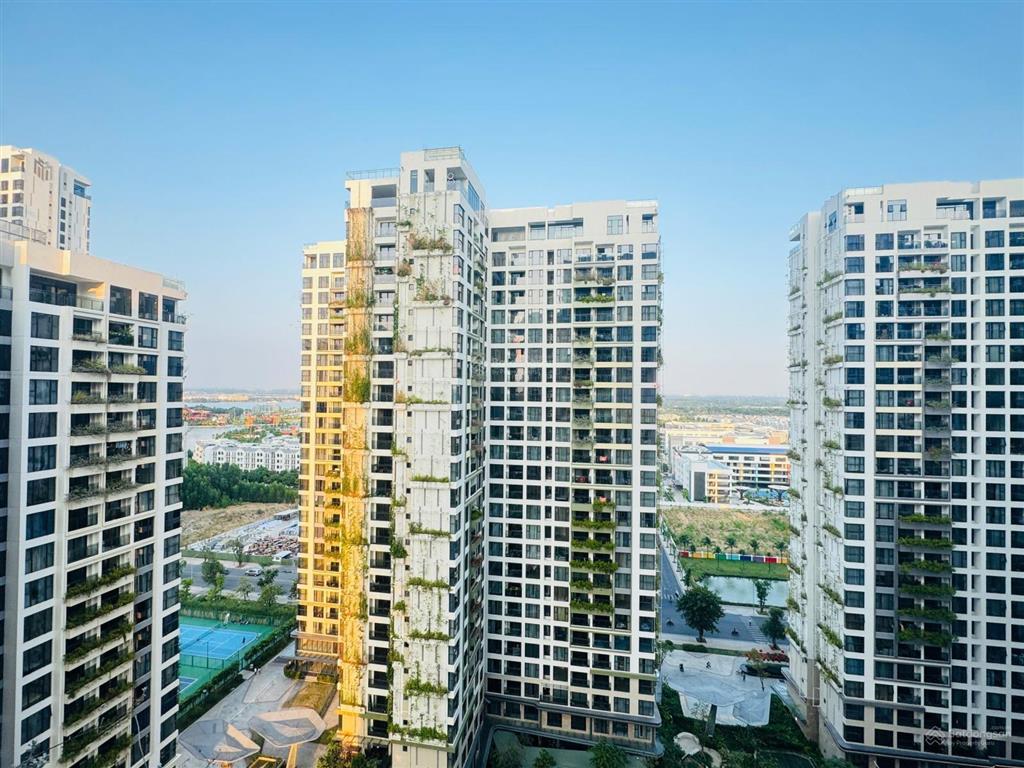 Sốc thấp hơn thị trường 2pn1wc view nội khu hồ bơi siêu đẹp 3.4 tỷ lumiere boulevard full nội thất