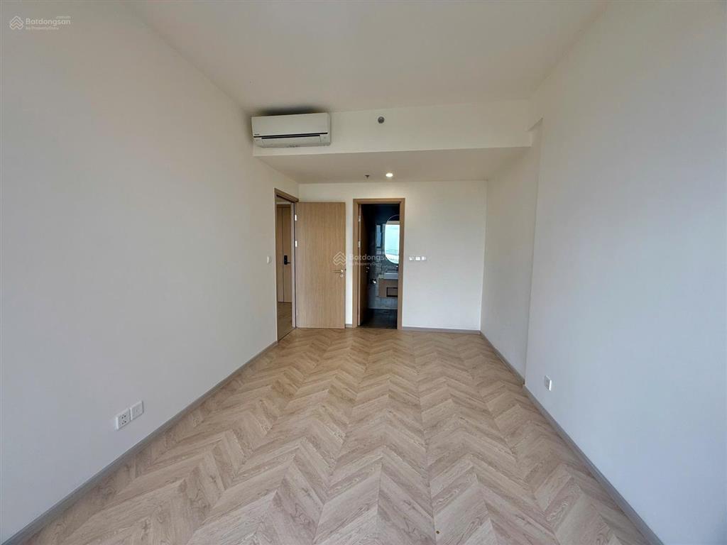 3pn masteri centre point tháp c 8.1tỷ view công viên tặng nội thất nhập khẩu châu âu nhà mới 100%