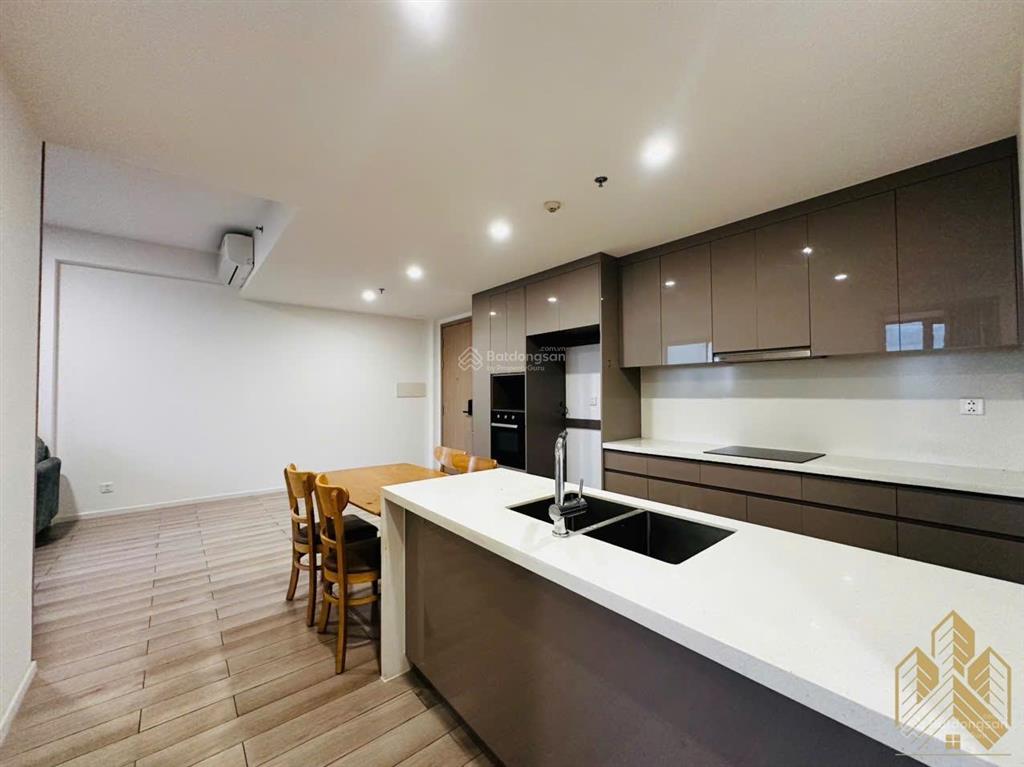 Hàng hiếm 3pn full masteri centre point view trực diện công viên 36ha  8.750 tỷ  sẵn sổ