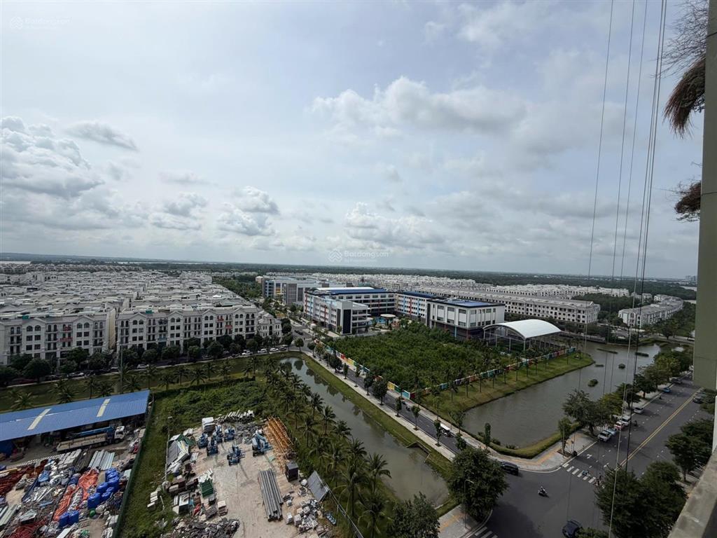 Lumiere boulevard 2pn view trực diện công viên 36ha 4,1 tỷ bao hết phí