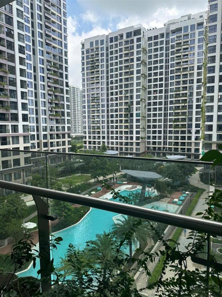 Giá siêu rẻ 2pn căn góc  view nội khu lumiere boulevard!  full nội thất 4.7 tỷ  sổ sẵn
