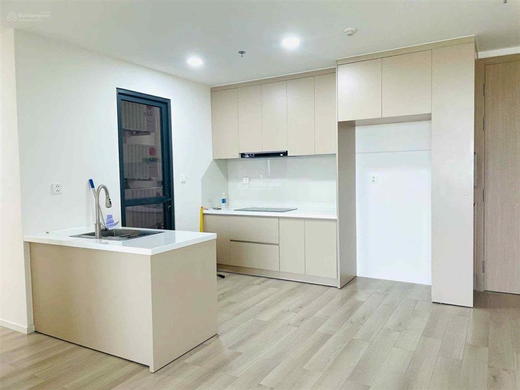 Bán căn góc 2pn view công viên 36ha  giá 4.5 tỷ  lumiere boulevard sẵn sổ