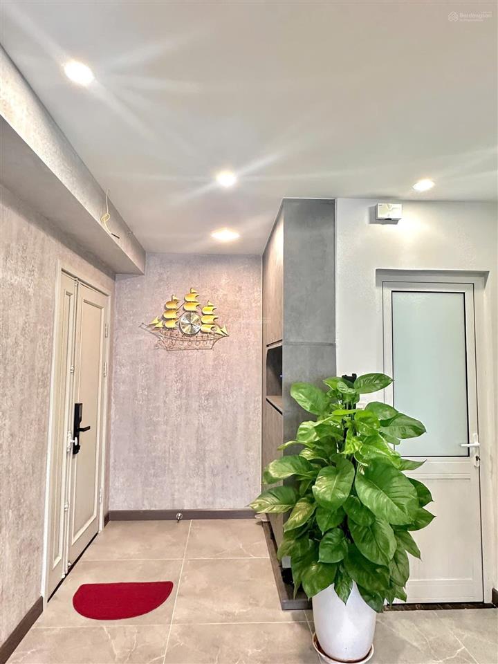 Chính chủ bán gấp căn hộ chung cư nam đô, dt 80m2 tầng trung, full nội thất,  0962 552 ***
