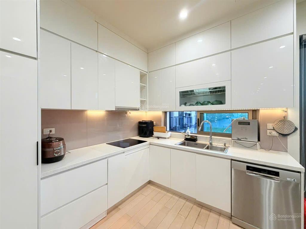 Bán shophouse 75m2 tại the manor central park, chỉ với 29 tỷ vnd