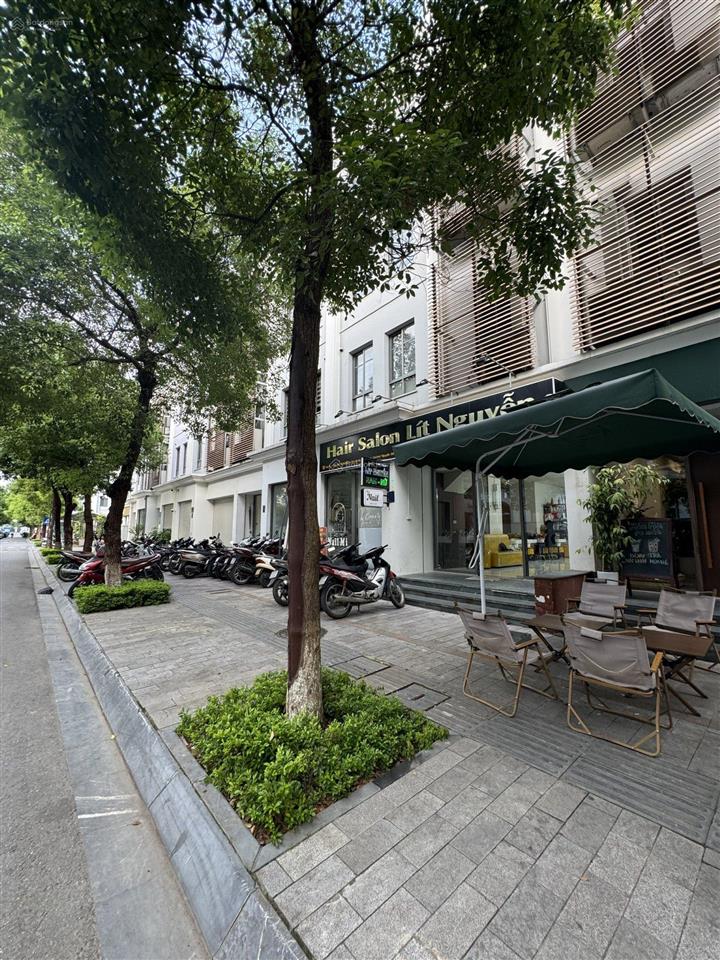 Bán shophouse 75m2 tại the manor central park, chỉ với 29 tỷ vnd