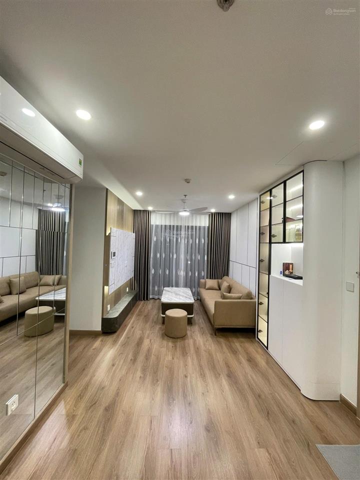 Bán nhanh căn 3pn 74.9m2, 5.8 tỷ, cc imperia  vinhomes smart city. (view bể bơi)
