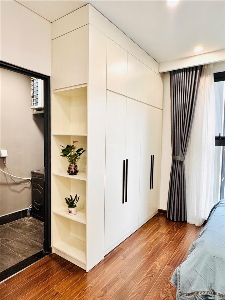Chính chủ cắt lỗ căn studio 30,4m2 view nội khu, 2.2 tỷ, full nội thất đẹp.  0975 982 ***
