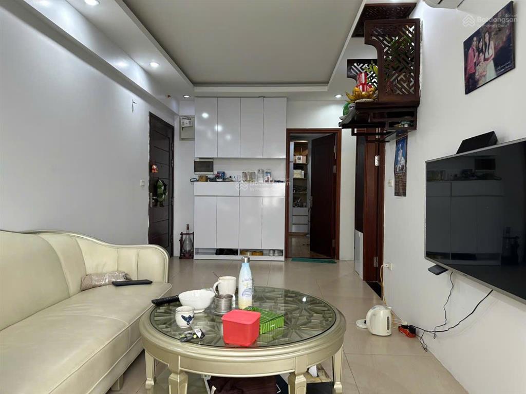 Bán căn hộ chung cư nam trung yên, 68m2, 2 ngủ, full nội thất. 4.65 tỷ