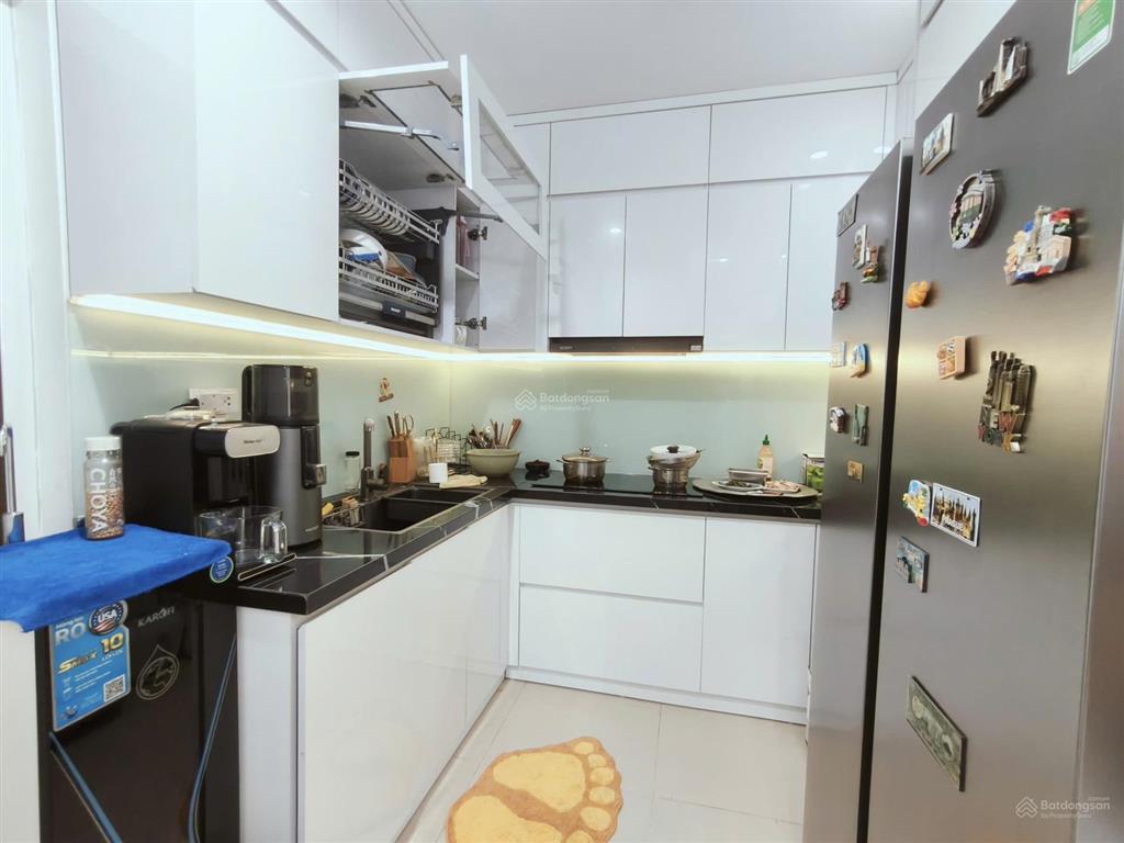 Bán căn hộ chung cư nam trung yên, 68m2, 2 ngủ, full nội thất. 4.65 tỷ