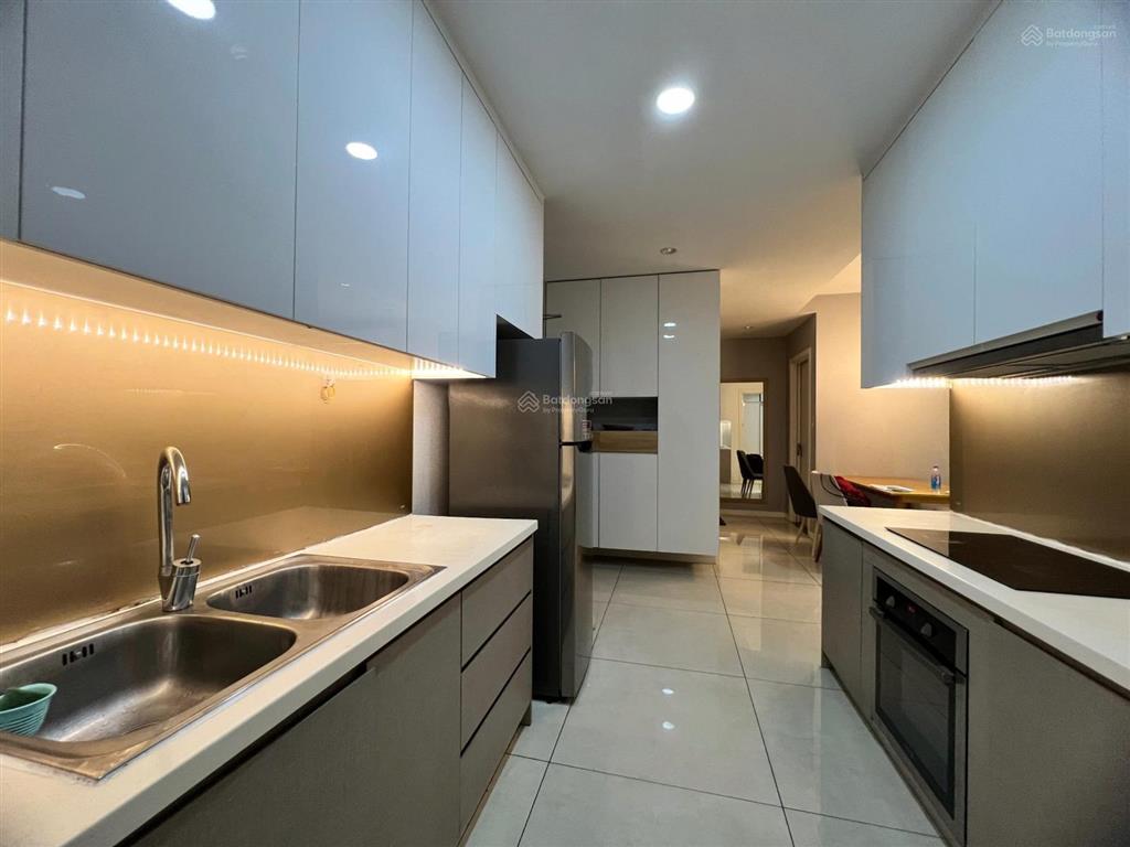 Bán ch millen 2 pn dt lớn view bitexco giá 8 tỷ cam kết giá rẻ nhất, căn hộ đang làm sổ hồng