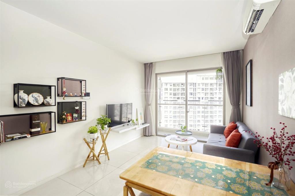 Bán ch millen 1 pn full nội thất giá 5,7 tỷ bgom 5% sổ hồng ( đang thu gom làm sổ hồng)