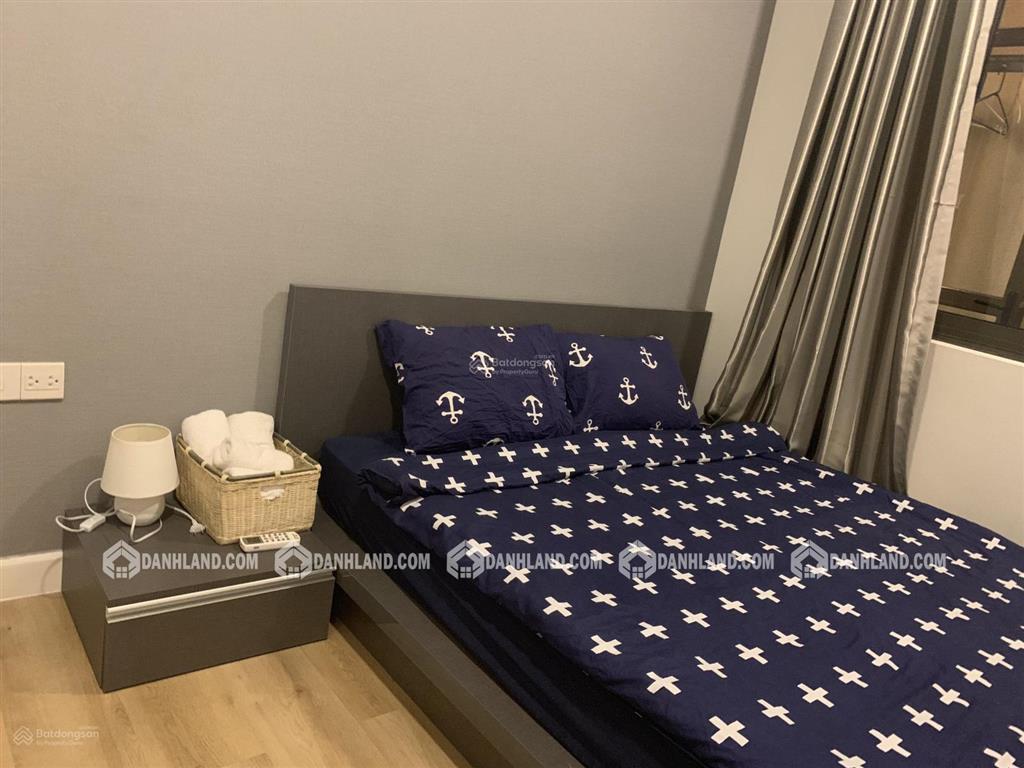 Cần bán ch 2pn tại icon 56 có sổ hồng  full nội thất  giá 7 tỷ (có hđ thuê).  dung xem nhà