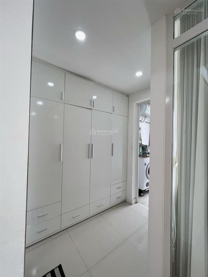 Chính chủ cần bán galaxy 1 pn full nội thất giá 5,35 tỷ (có sổ hồng).  dung 0916 020 ***