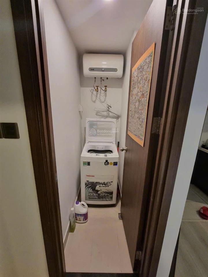 Bán saigon royal 1 pn, 1 wc  giá 5,2 tỷ đang có hđ thuê.  dung đi xem nhà