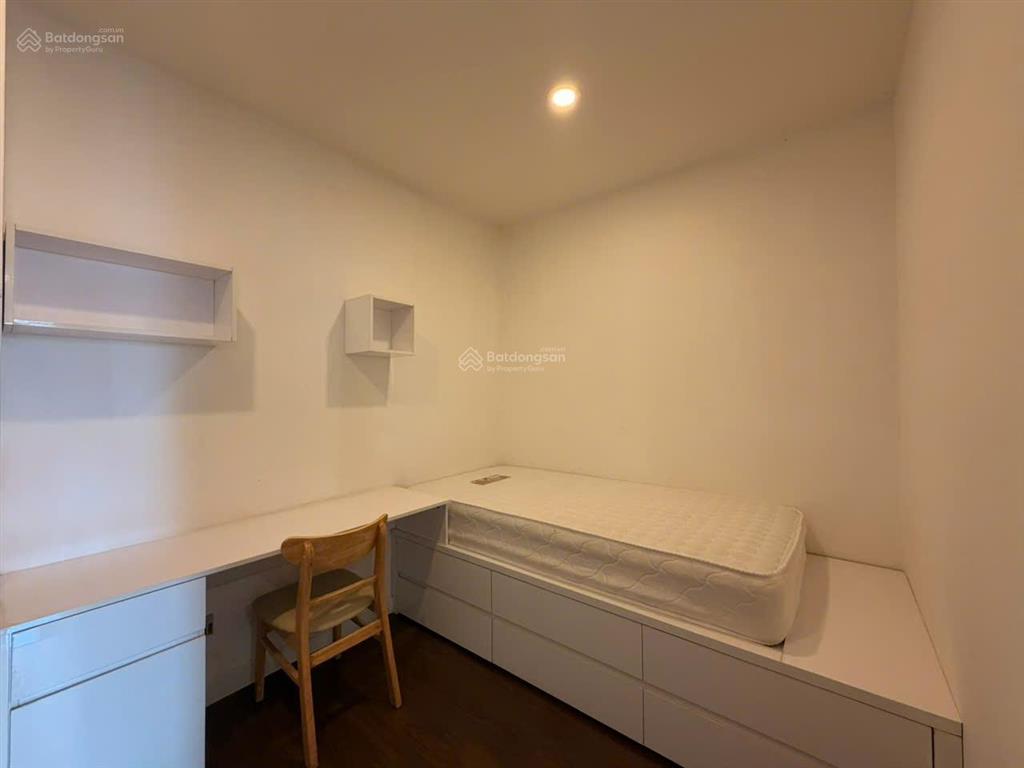 Cho thuê saigon royal 2 pn, 1 wc full nội thất  giá 19 tr.  dung (danh land) đi xem nhà