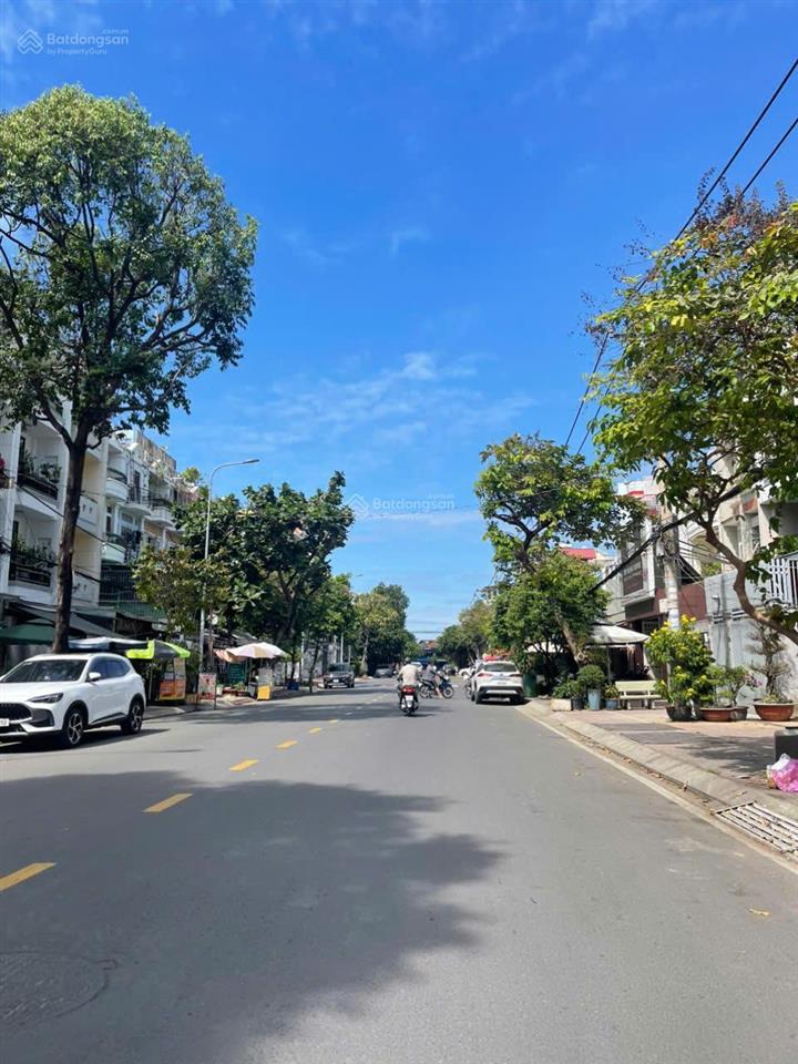 Lô đất hiếm khu dân cư bình lợi p13 6x21m chỉ 15 tỷ xây dựng hầm + 5tầng đường nhựa 8m view sông