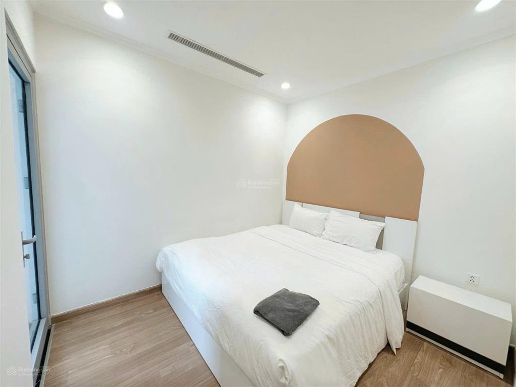 Bán cắt lỗ căn 2pn  75m2 tòa park 12 full, chỉ 8,950 tỷ rẻ nhất thị trường.  0944 537 ***