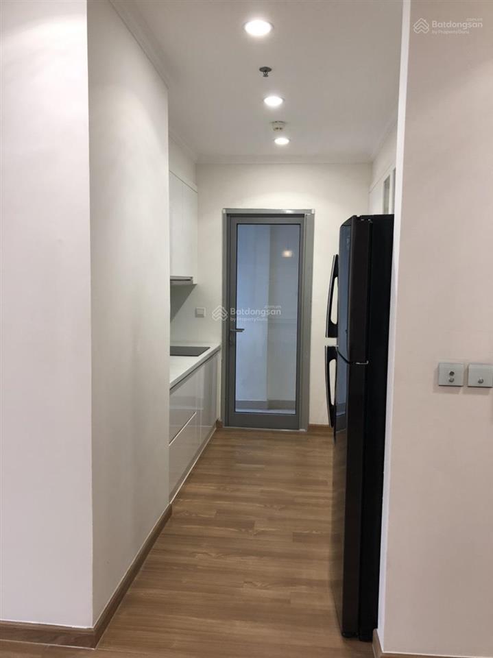 Bán 3pn góc tòa p12, tầng trung đẹp, ban công nam, view thoáng chỉ hơn 12 tỷ.  0944 537 ***