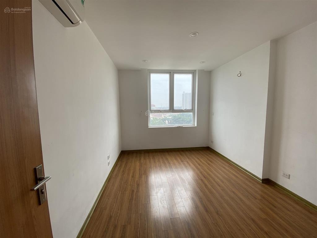 Bán căn 2pn  67m2 nhà nguyên bản, giá chỉ 5,5 tỷ.  0813 489 ***