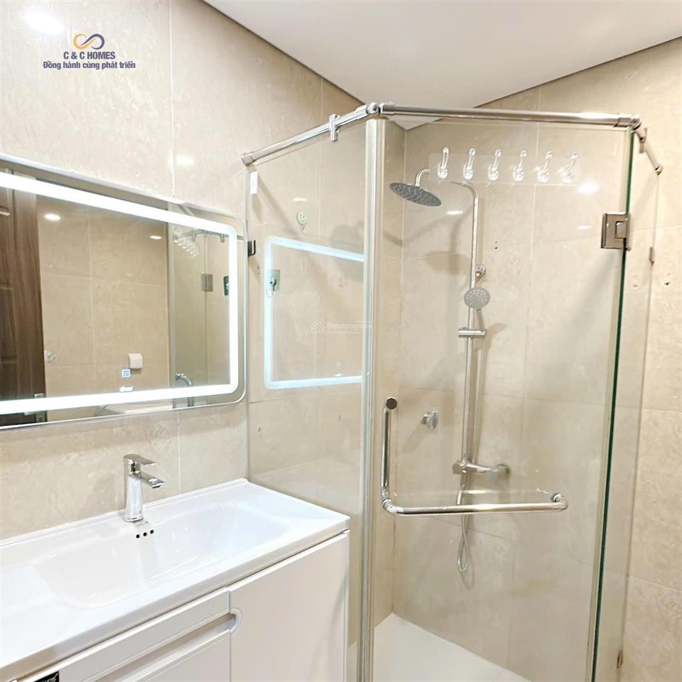 Bán gấp căn 1 ngủ toà t8 view nhạc nước, chỉ 5,650 tỷ, rẻ nhất thị trường.  0944 537 ***