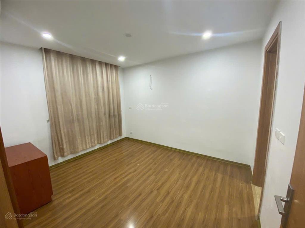 Cho thuê căn 2pn ~ 65m2, nhà nguyên bản cđt, giá 9,5tr/tháng, vào ở luôn.  0944 537 ***