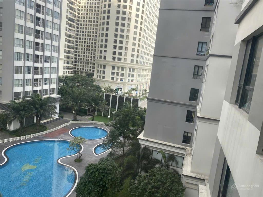 Cho thuê căn 3 ngủ95m, full đồ tòa t18 times city, chỉ 18tr/tháng.  0944 537 ***