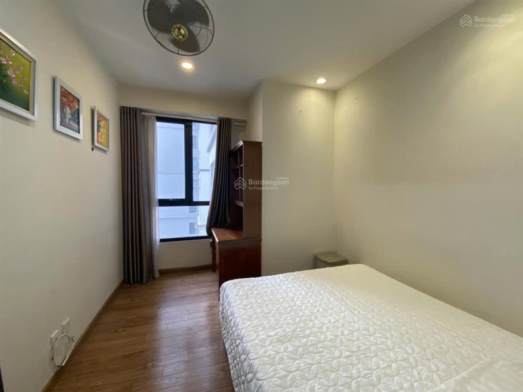 Cho thuê căn 3 ngủ95m, full đồ tòa t18 times city, chỉ 18tr/tháng.  0944 537 ***