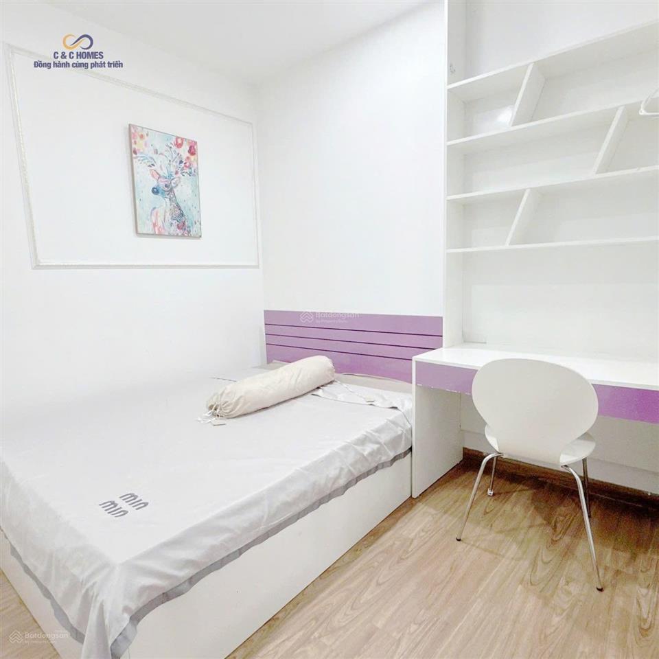 Bán gấp căn 2pn tòa t04, có lốt ôtô định danh, chỉ 9,6 tỷ, ban công nam thoáng mát.  0813 489 ***