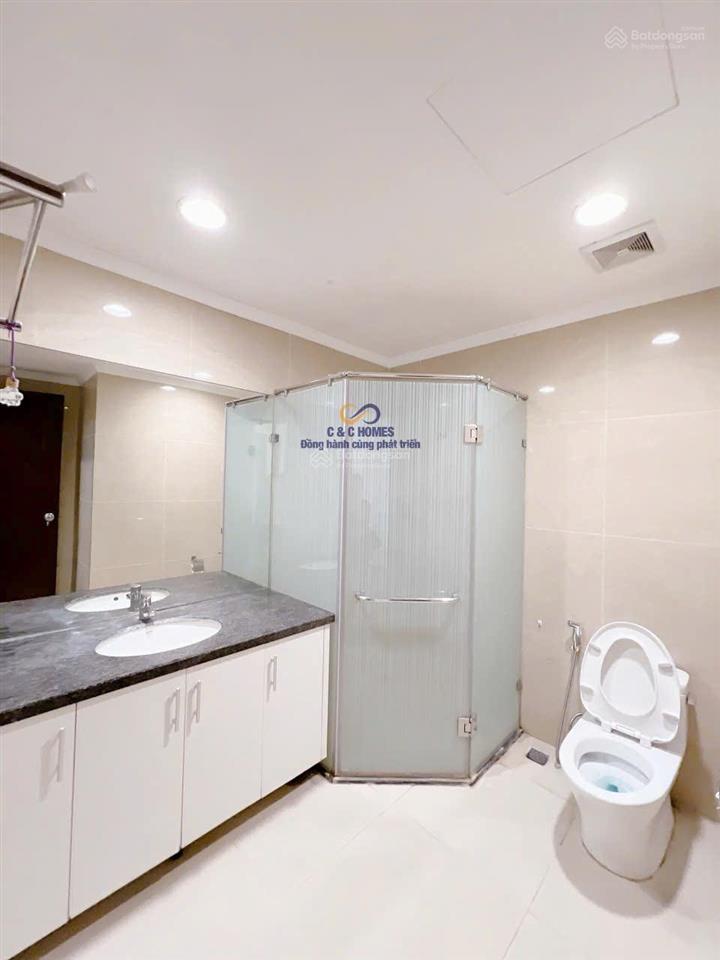 Bán gấp căn 2pn  95m2 times city chỉ 9,5 tỷ (100tr/m2).  em tài 0813 489 ***