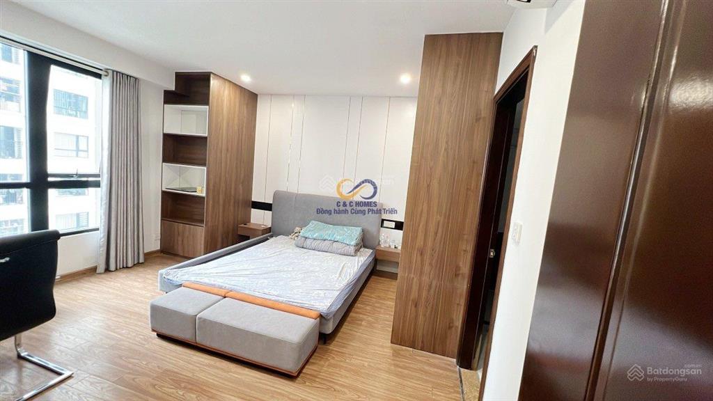 Bán gấp căn 2pn  90m tòa times, có lốt ôtô định danh, chỉ 10,7 tỷ.  0813 489 ***