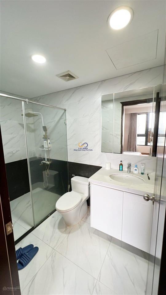 Bán gấp căn 2pn  90m tòa times, có lốt ôtô định danh, chỉ 10,7 tỷ.  0813 489 ***