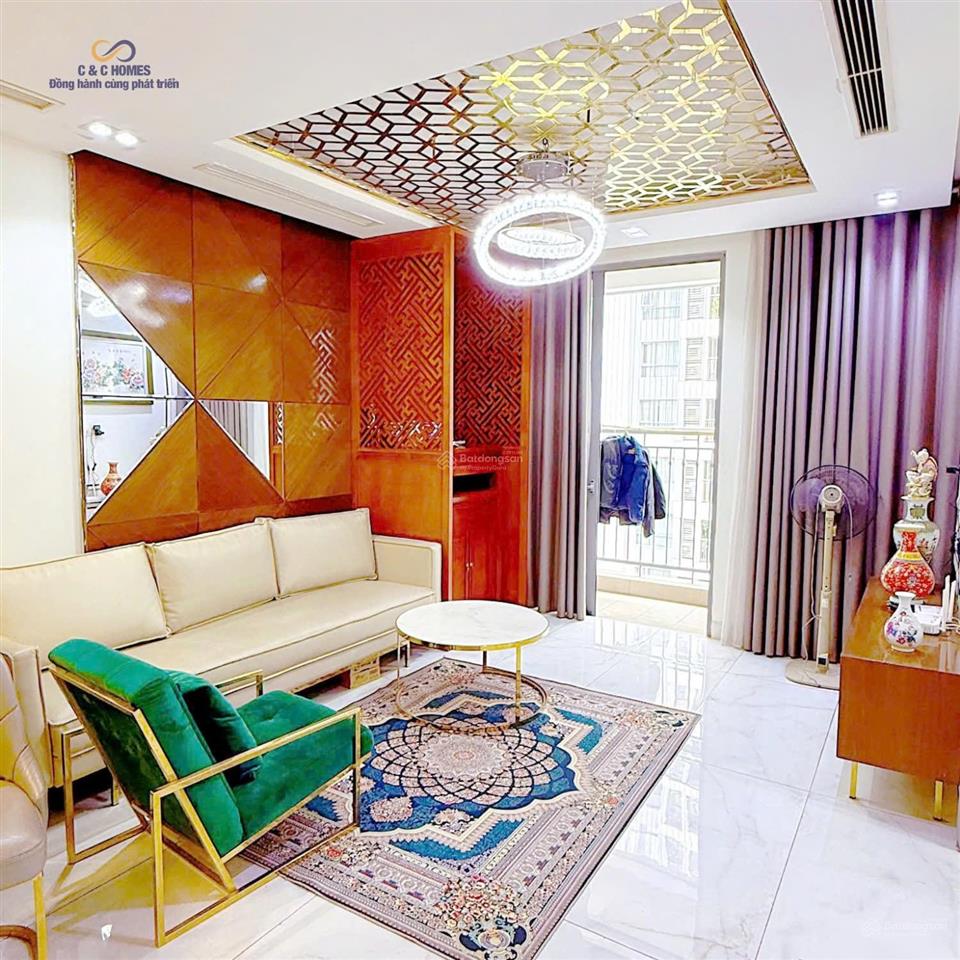 Bán gấp căn 2pn82m tòa park 2, ban công nam, chỉ 9 tỷ rẻ vô địch.  e 0944 537 ***