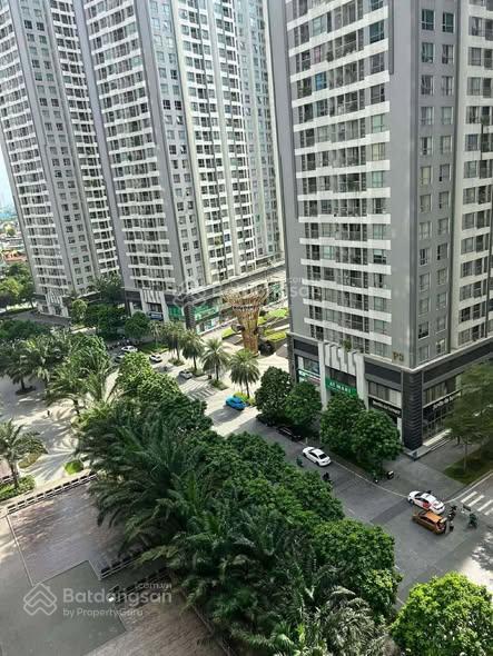 Bán gấp căn 2pn82m tòa park 2, ban công nam, chỉ 9 tỷ rẻ vô địch.  e 0944 537 ***