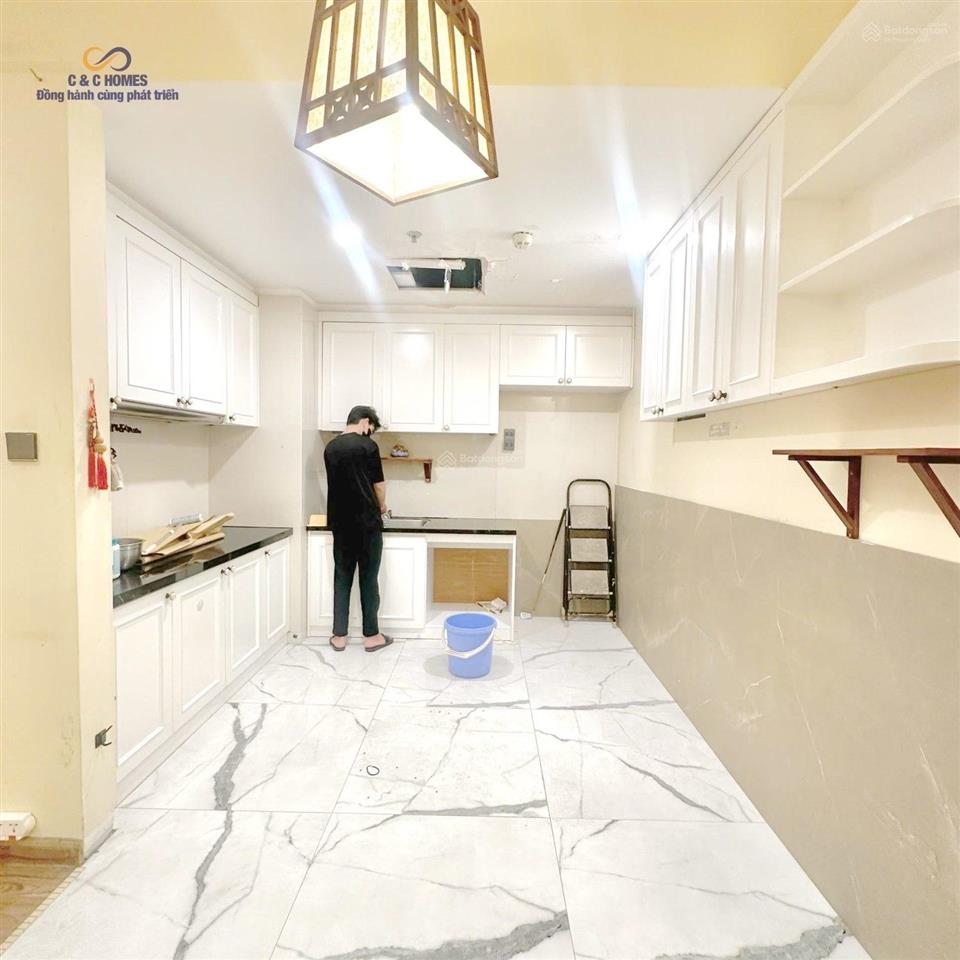 Bán gấp căn 2pn  83m² toà t08, chỉ 8,1 tỷ giá tham khảo tốt trong khu vực.  0944 537 ***