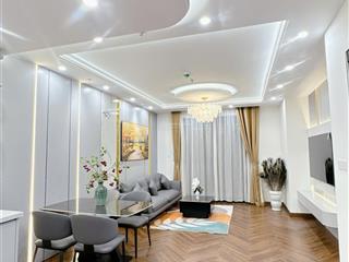 Bán gấp căn 2pn  82m2 toà t08 nhà đẹp, chỉ 8,2 tỷ rẻ nhất thị trường.  0944 537 ***